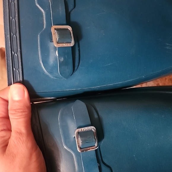 Hunter Original Kid's Gloss Tall Rain Boots - Picture 8 of 13